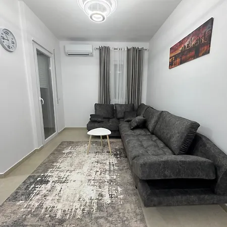 Aron Apartment *
